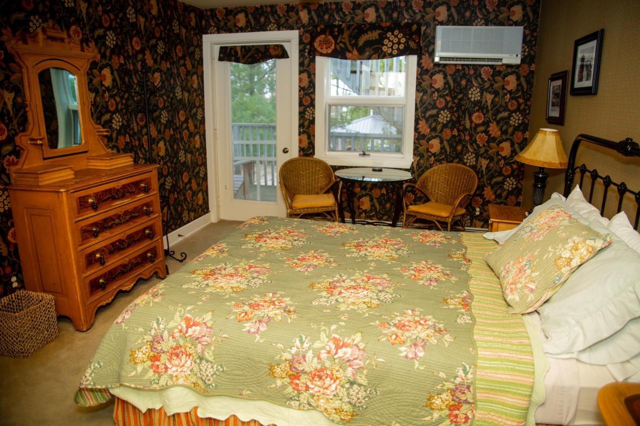 Sylvan Inn Bed & Breakfast Glen Arbor Kültér fotó