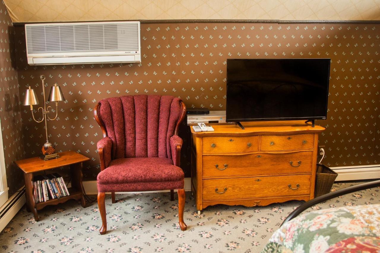 Sylvan Inn Bed & Breakfast Glen Arbor Kültér fotó